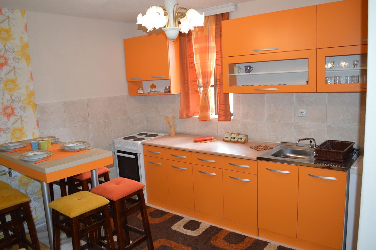Etno Restoran Ranc Motel Radibus Buitenkant foto